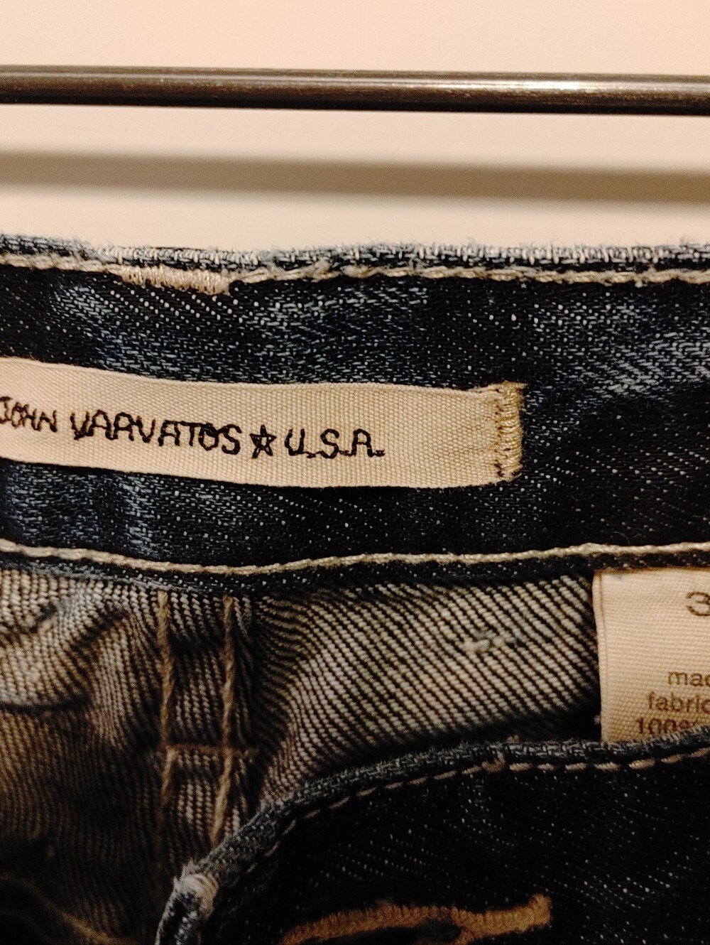 John Varvatos Women's Straight Leg Jeans in Dark Blue Wash - Picture 3 of 8